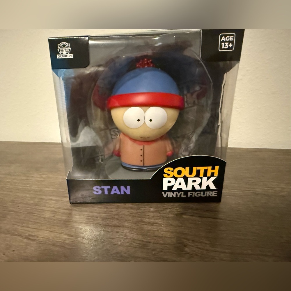 South Park Stan Vinyl Figure - Blue and Red